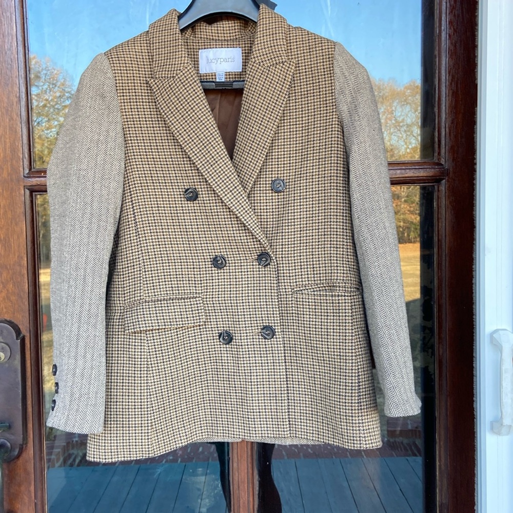 Lucy Paris houndstooth and herringbone double breasted jacket. Size S‎